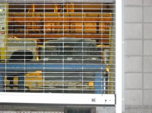 DSCN0850 Crate as seen from outside the loading dock